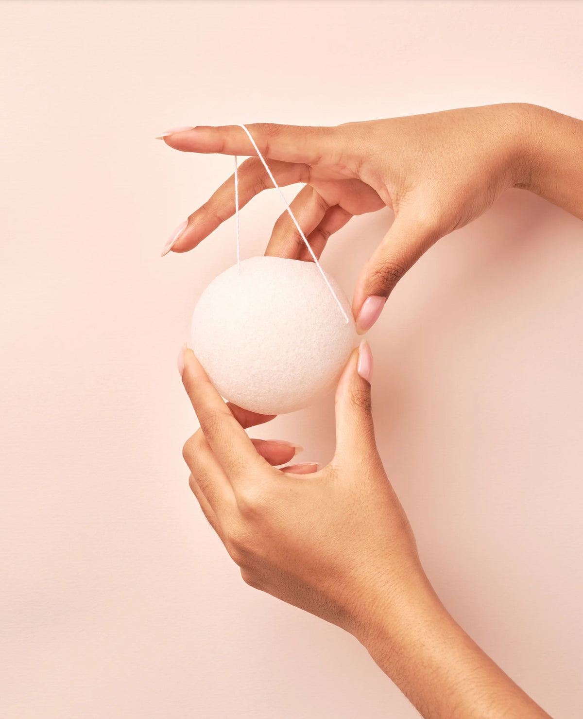 London Rose Konjac Sponge image 0