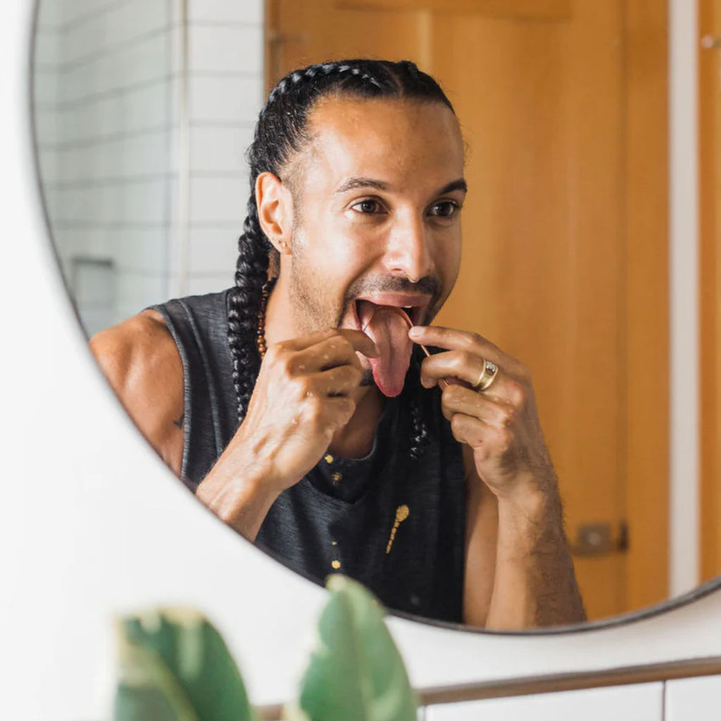 Paavani AyurvedaCopper Tongue Cleaner image 3