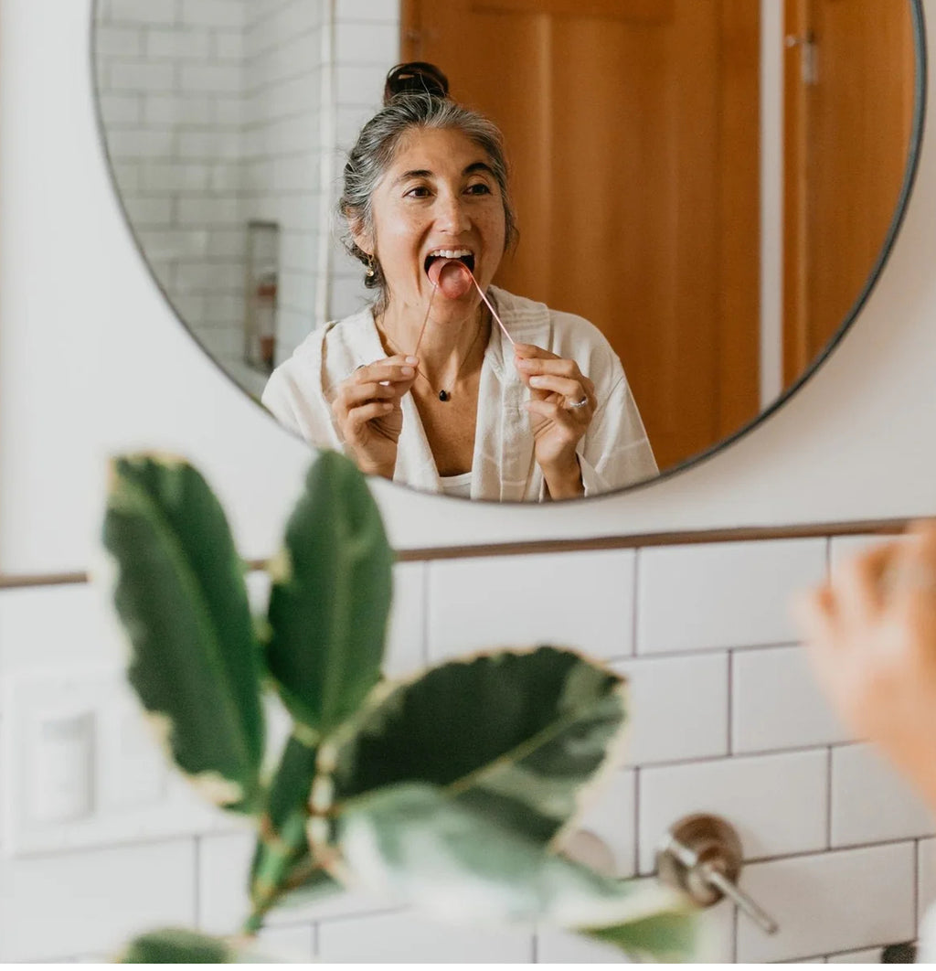 Paavani AyurvedaCopper Tongue Cleaner image 2